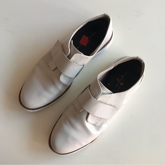 COLE HAAN GRAND EVOLUTION light grey patent leather shoes - Picture 5 of 5